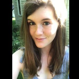 Meet your Posher, Liana